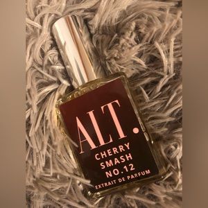 🌟ALT. Cherry Smash No.12🌟